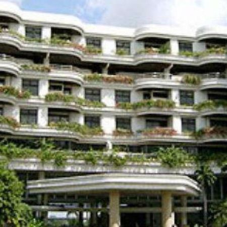 Eastin Lakeside Hotell Bangkok Exteriör bild